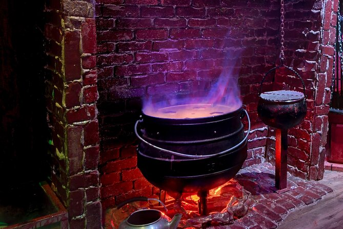 Witch House Escape Room in Las Vegas - Location and Accessibility