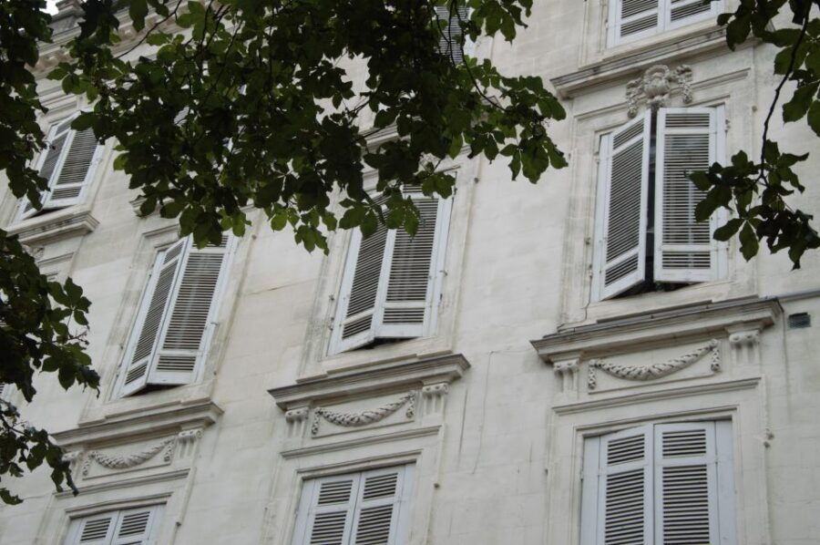 Women’s Destinies : Bordeaux in the 18th-Century