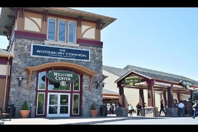 Woodbury Commons Shopping in H2 Hummer White Limousine