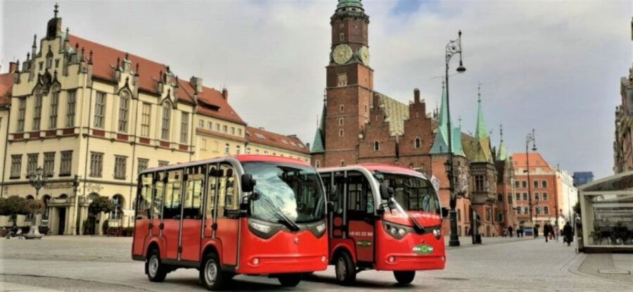 Wroclaw: 2-Hour Tour by Electric Car