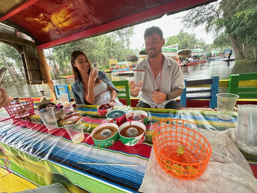 Xochimilco: Boat Tour and Mezcal Mixology Masterclass
