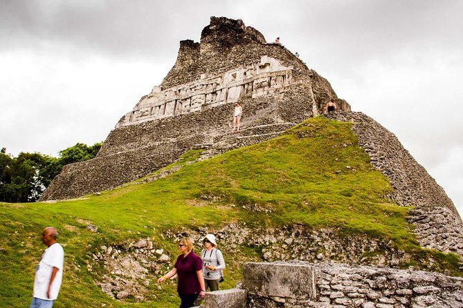Xunantunich Mayan Ruin and Cave Tubing From Belize City