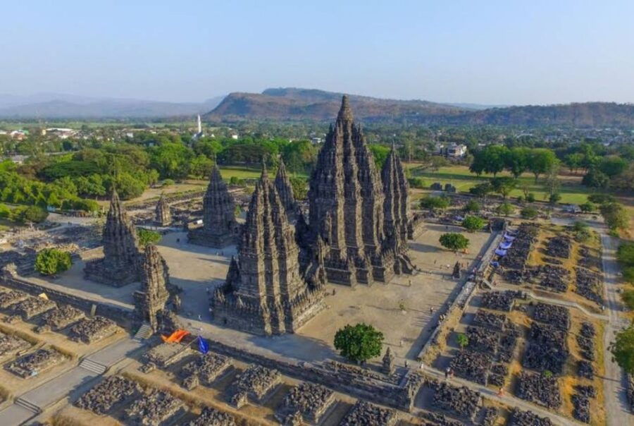Yogyakarta: Merapi Volcano Sunrise, Borobudur, & Prambanan
