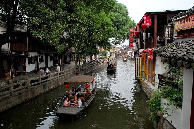 Zhujiajiao Ancient Town & Night Luxury Cruise in Shanghai - Good To Know