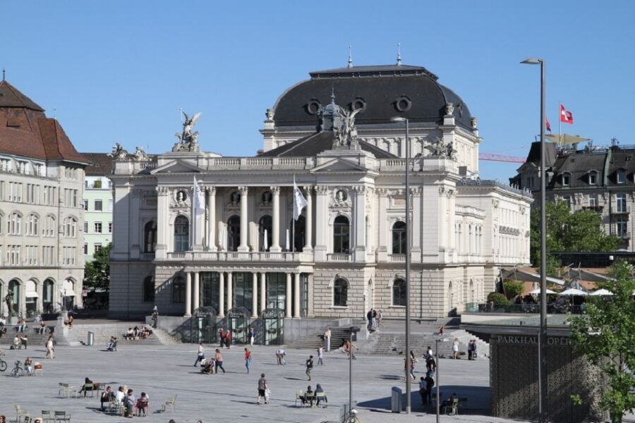 Zurich: City Sightseeing Tour With Lake Cruise