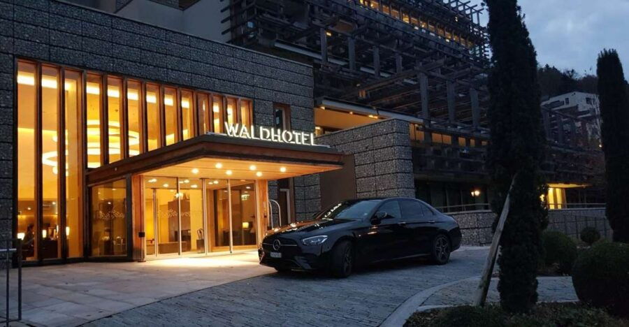 Zurich: One-Way Private Airport Transfer