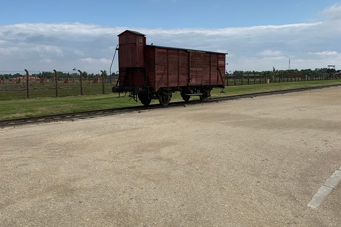 1 Day Trip Auschwitz-Birkenau Memorial and Museum Guided Tour From Krakow - Museum Highlights