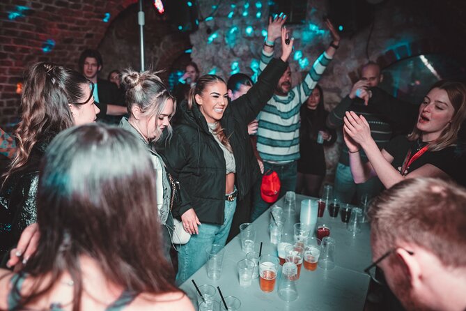 1 Hour of Open Bar With Krakow Animals Crawl VIP Entry to Best Clubs - Good To Know