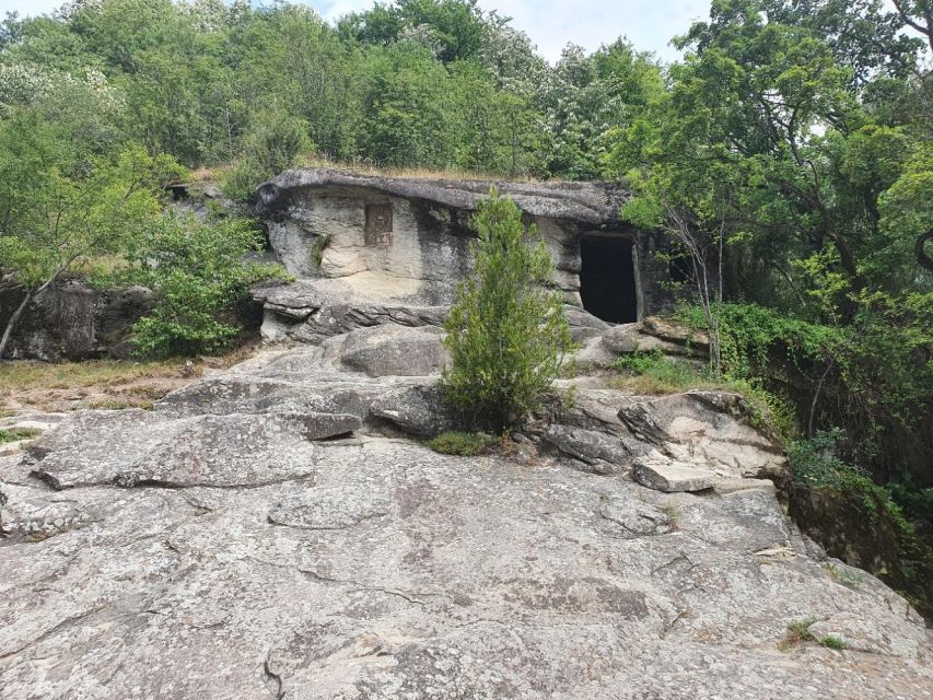 2 Days Private Tour - the Romanian Caves From Bucharest