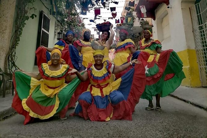 2-Hour Tour of Getsemani Color and Art - Tour Highlights