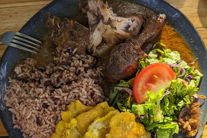 4-Hour Food Tour Sampling Hidden Gems of Puerto Viejo - Good To Know