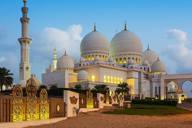 Abu Dhabi Airport Transfers : Airport AUH to Abu Dhabi City by Luxury Van - Benefits of Choosing a Luxury Van