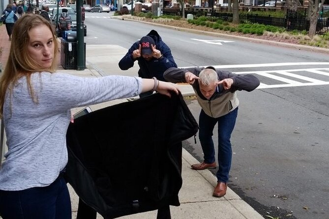 Adventurous Scavenger Hunt in Dayton by Wacky Walks - Event Overview