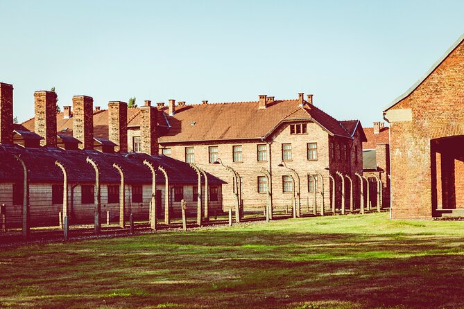 Auschwitz and Wieliczka Salt Mine One Day Tour From Krakow - Good To Know
