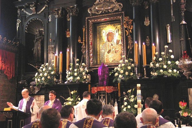 Black Madonna of Czestochowa Sanctuary: Guided Tour - Historical Significance