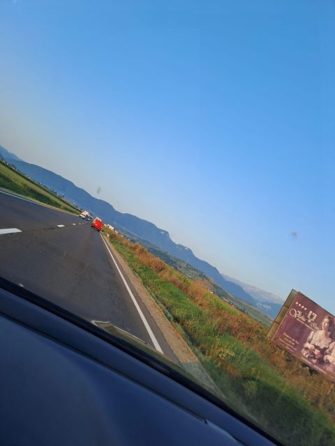 Bucharest: Airport Transfer - Service Details