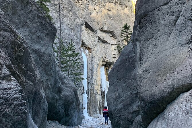Canyons & Cave Paintings - 3hr Hike /Winter Ice Cleats Included - Common Questions