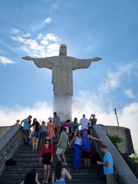 Cariocando in Corcovado:Christ Redeemer by Train Breakfast - Experience Inclusions on the Tour