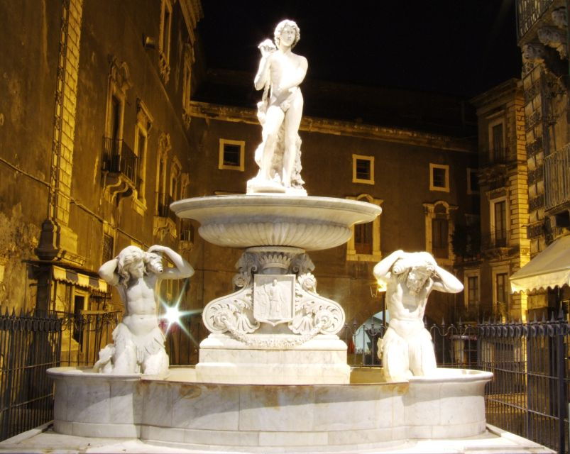 Catania: Private Walking Tour With Arancini Tasting