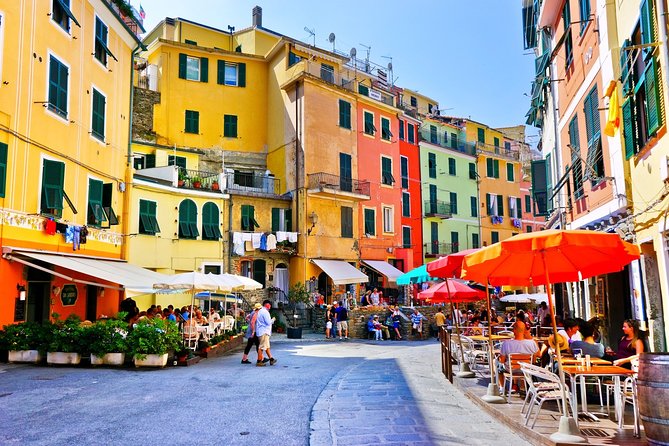 Cinque Terre With Vernazza Manarola and Corniglia From Livorno Cruise Port - Livorno Cruise Port Pickup Details