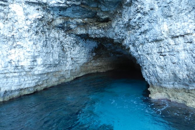 Comino Day Cruise