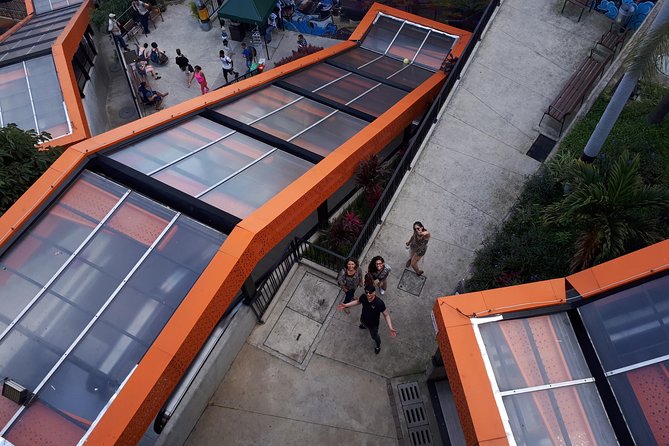 Comuna 13 Private Guided Tour in Medellin - Tour Duration and Admission