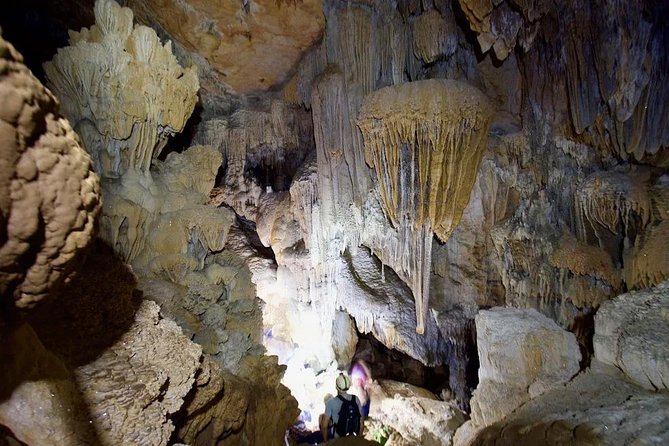 Crystal Cave With Local Tour Guide and Belizean Lunch - Pickup Logistics