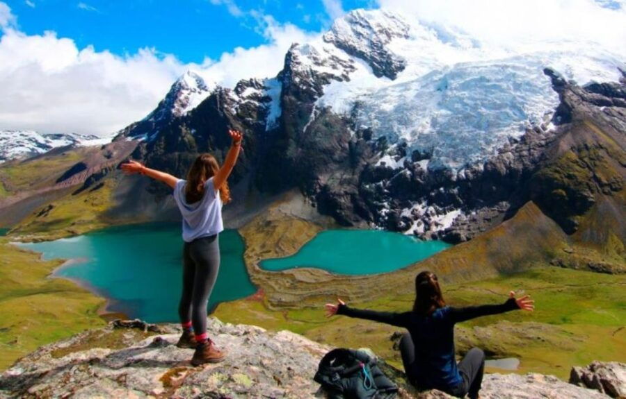 Cusco: Excursion to the 7 Lakes of Ausangate Full Day - Experience Highlights