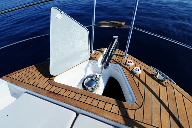 Daily Cruise on a Luxury Boat in Porto Cesareo - Luxury Boat Features and Amenities