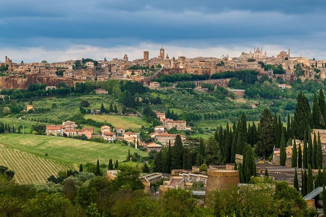 Day Trip: Orvieto And Civita Di Bagnoregio Private Tour Wine Tour With Lunch - Tour Overview