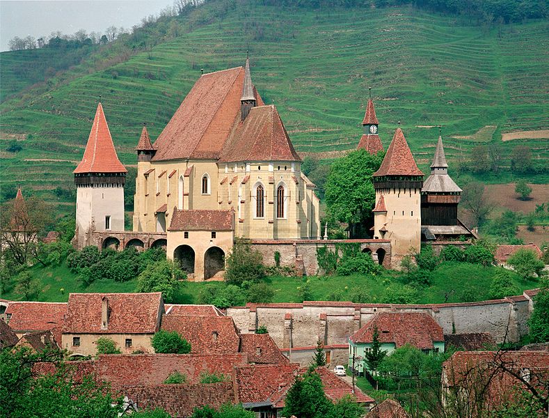 Dracula'S Castle & Sighisoara 2-Day Tour From Bucharest - Detailed Itinerary