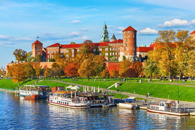 Essential Poland - 7 Day Budget Tour - Day 1 Itinerary Highlights