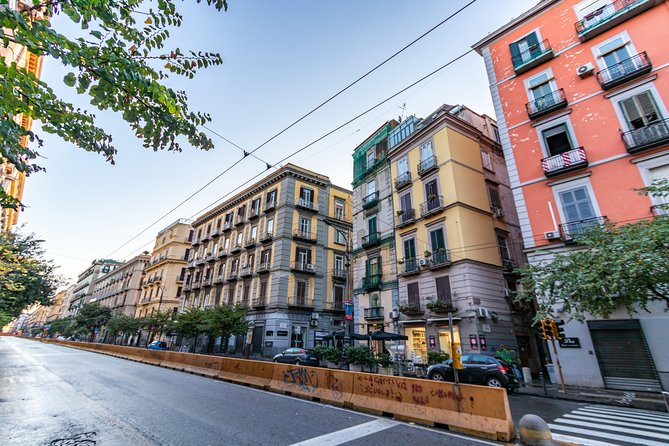 Explore Naples in 1 Hour With a Local - Pricing and Booking Details