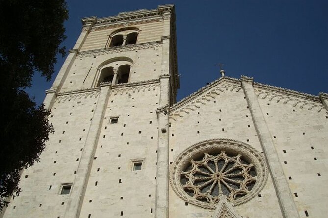 Fermo: City Walking Tour Among Suggestive Alleys and Incredible Stories - Good To Know