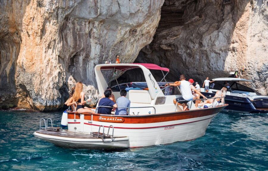 From Amalfi: Small Group Boat Excursion to Capri Island
