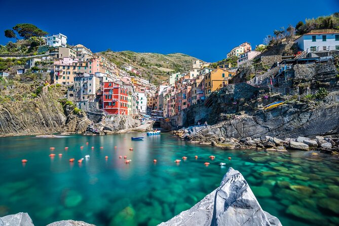 Full-Day Private Tour From La Spezia to Cinque Terre - Tour Overview