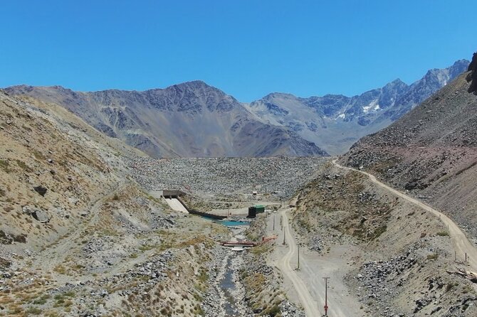 Full Day Tour to Cajón Del Maipo and El Yeso Reservoir - Transportation Details