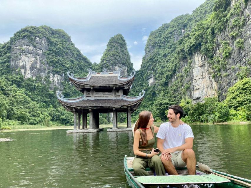 Full Day Trip Visit Hoa Lu – Trang an – Mua Cave From Hanoi