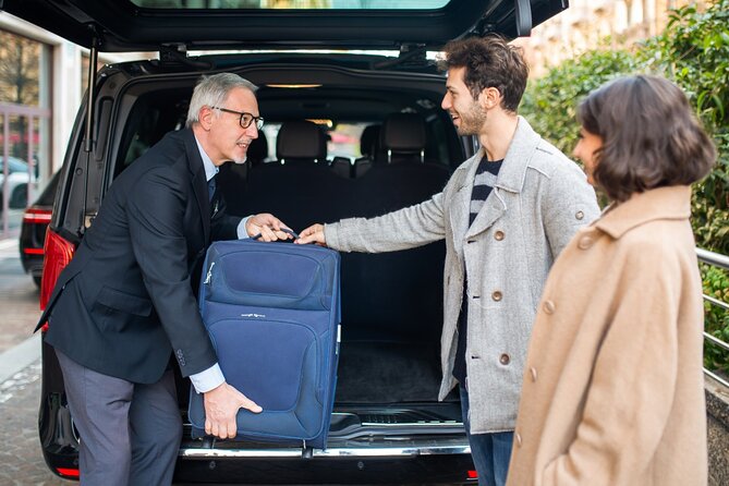 Genoa Private One Way Transfer From/To Airport To/From Hotel - Pre-Arranged Airport Transfers