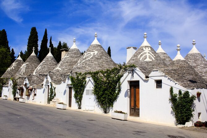 Guided Alberobello Walking Tour for Couples - Good To Know