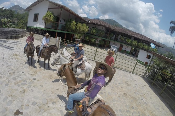 Hacienda Experience - Traveler Photos Display