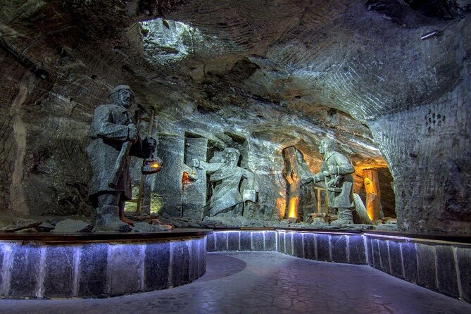 Half Day Guided Historical Tour in Wieliczka Salt Mines
