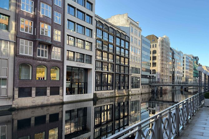 Hamburgs Historical Highlights: A Self-Guided Audio Tour - Revolutionary Events