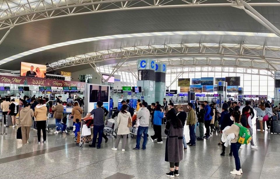 Hanoi Airport: Fast Track International Departure Flight - Service Details