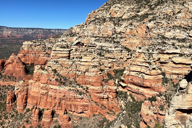 Hike and Heal Couples Relationship in Sedona Healing Red Rocks