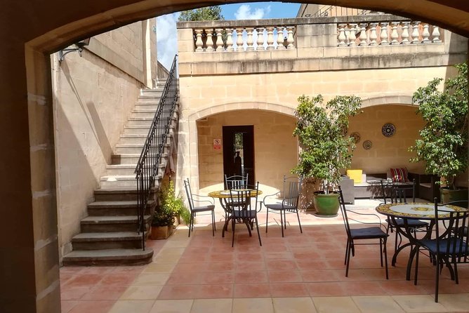 History, Wine & Aquarium Tour in Malta - Good To Know