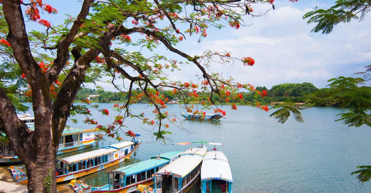 Hue Dragon Boat Visit Hon Chen Palace, Tomb King, and Pagoda - Booking Details