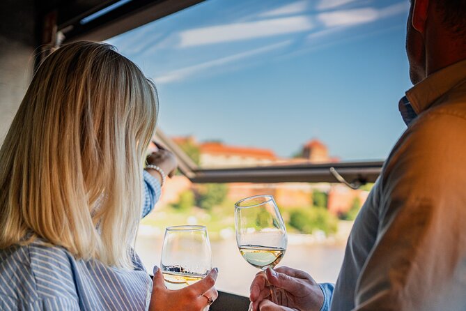 Krakow Romantic Dinner With a Cruise on the Vistula River - Good To Know