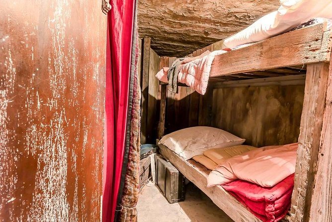 Kraków: Schindlers Factory and Former Ghetto Tour - Good To Know