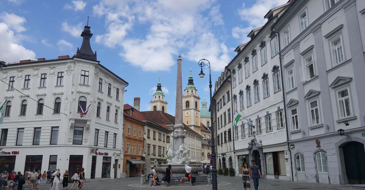 Ljubljana: Walking Tour With Licensed Guide - Booking Information